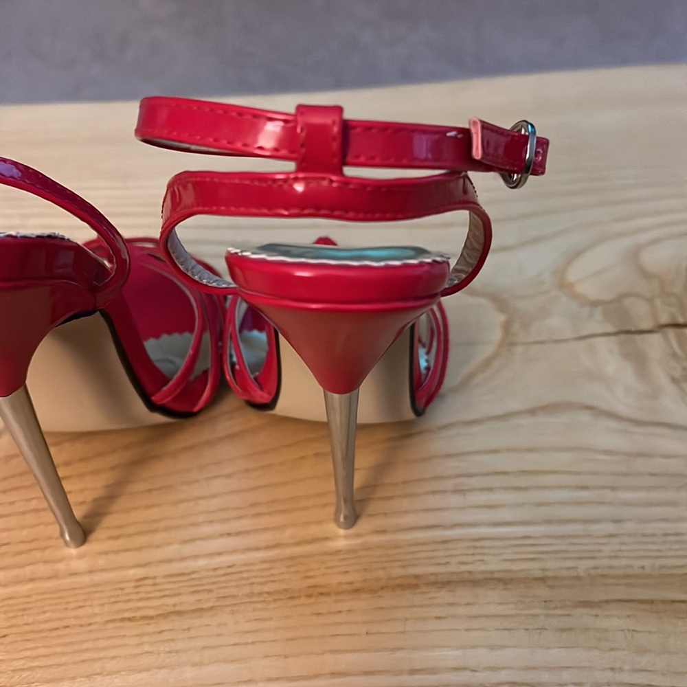 Fetish heels - Picture 5 of 11